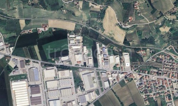 capannone in vendita a Pocapaglia