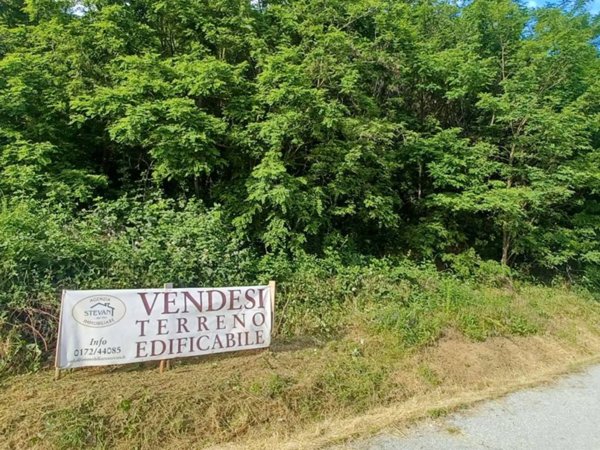 terreno agricolo in vendita a Pocapaglia in zona Saliceto