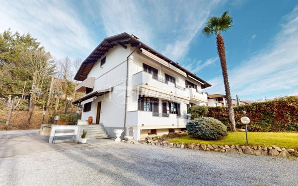 casa indipendente in vendita a Pocapaglia