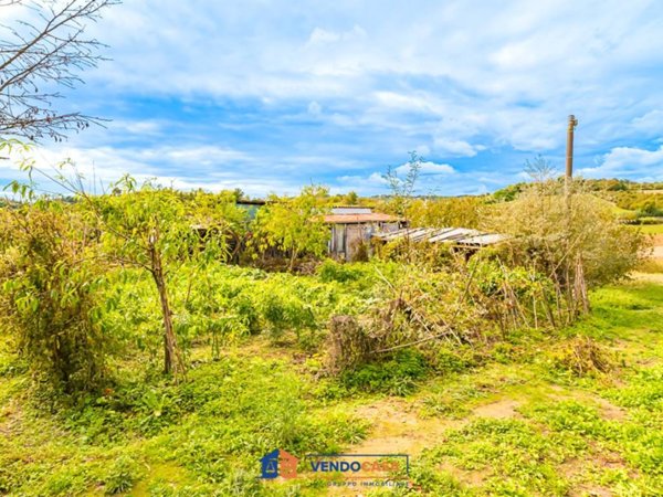 terreno agricolo in vendita a Pocapaglia in zona Macellai