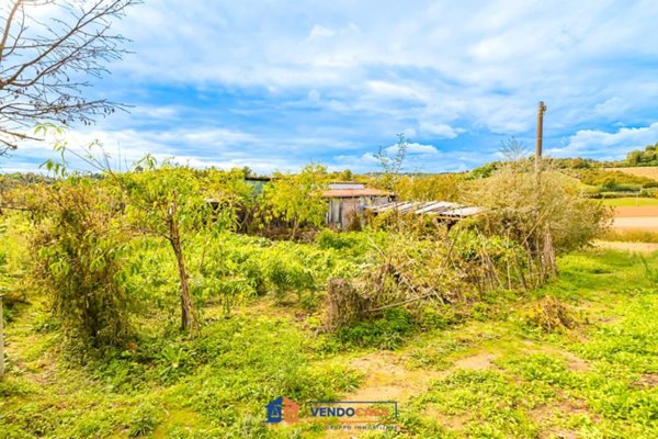 terreno agricolo in vendita a Pocapaglia in zona Macellai