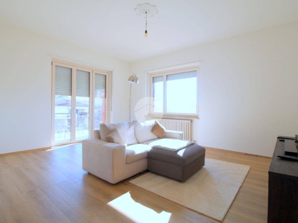 casa indipendente in vendita a Pocapaglia