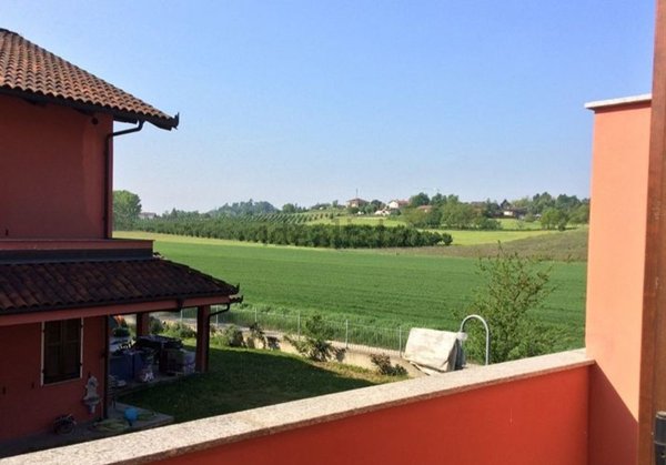casa indipendente in vendita a Pocapaglia