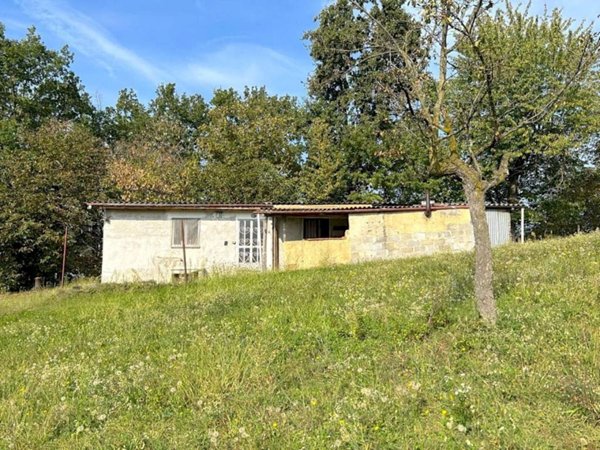casa indipendente in vendita a Pocapaglia