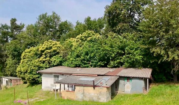 casa indipendente in vendita a Pocapaglia