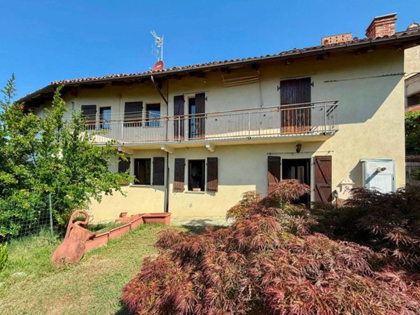 casa indipendente in vendita a Pocapaglia