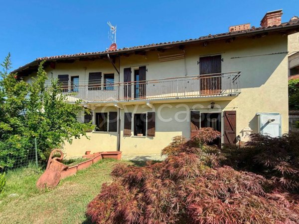 casa indipendente in vendita a Pocapaglia