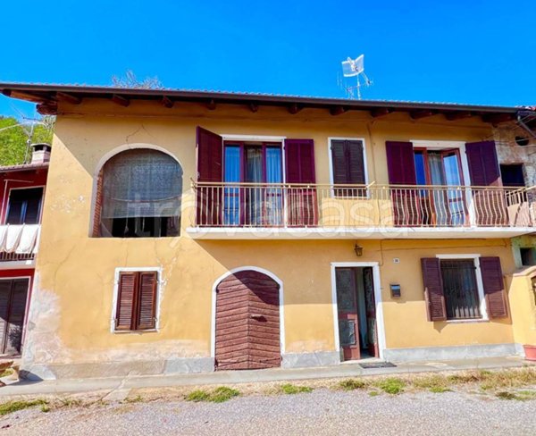 casa indipendente in vendita a Pocapaglia