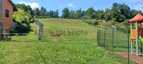 casa indipendente in vendita a Pocapaglia in zona Saliceto