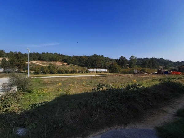 casa indipendente in vendita a Pocapaglia in zona Saliceto