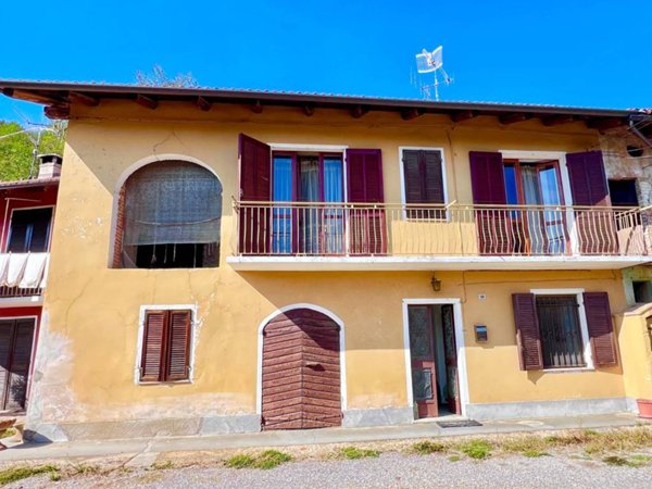 casa indipendente in vendita a Pocapaglia
