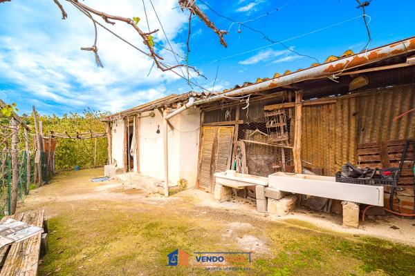 casale in vendita a Pocapaglia in zona Macellai