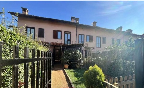 quadrivano in vendita a Pocapaglia