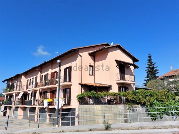 casa indipendente in vendita a Pocapaglia in zona America dei Boschi