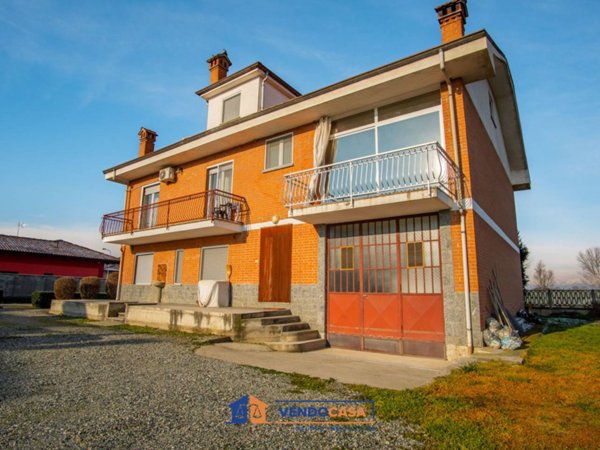 casa indipendente in vendita a Polonghera