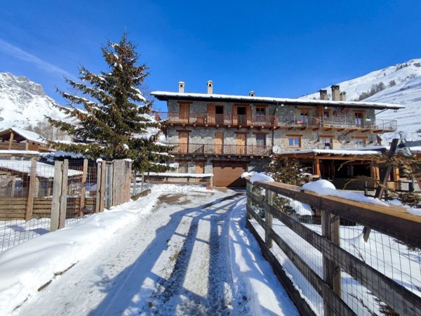 appartamento in vendita a Pontechianale in zona Chianale