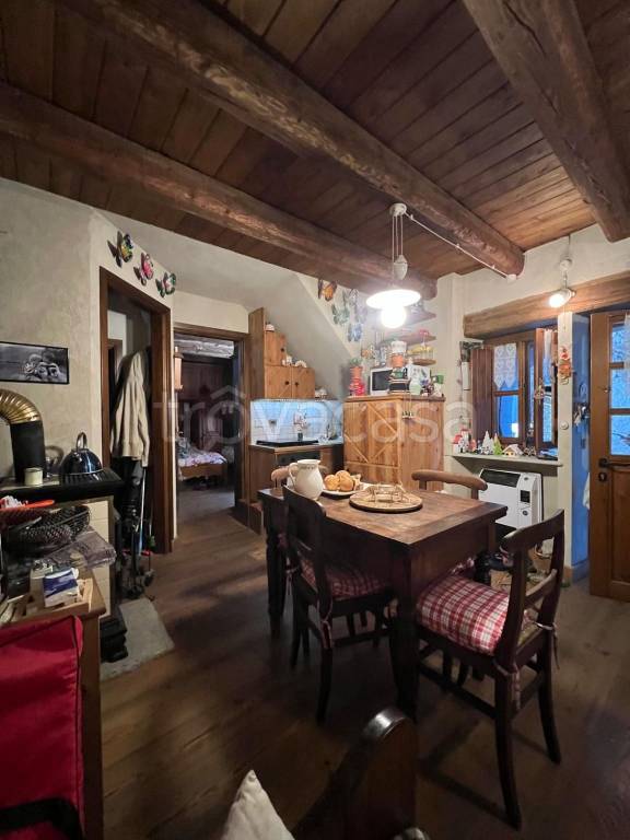 appartamento in vendita a Pontechianale in zona Chianale