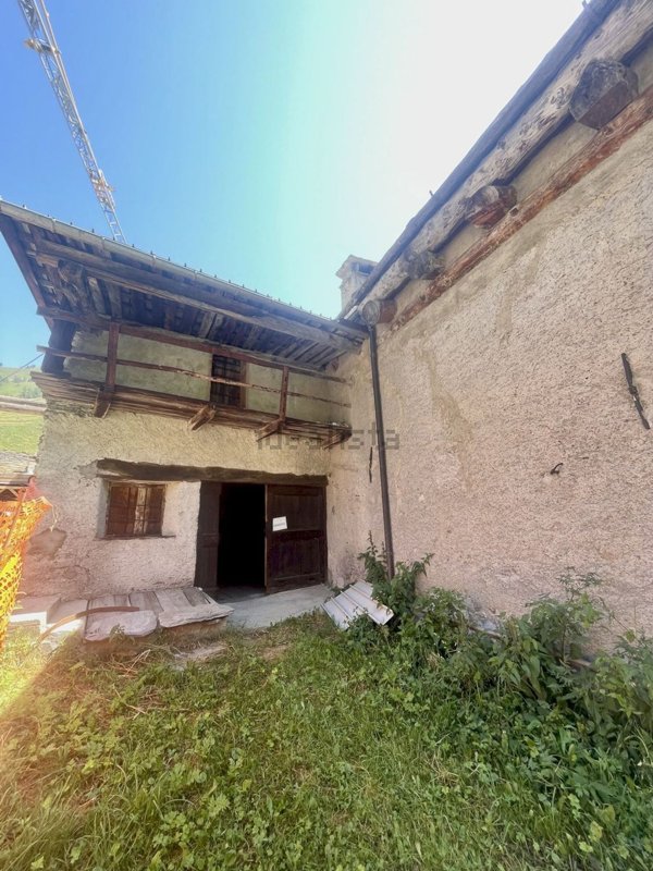 appartamento in vendita a Pontechianale in zona Chianale