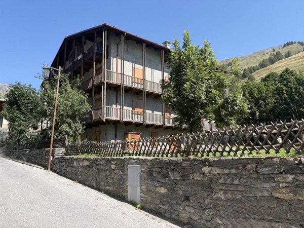 appartamento in vendita a Pontechianale in zona Chianale
