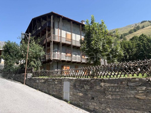 appartamento in vendita a Pontechianale in zona Chianale
