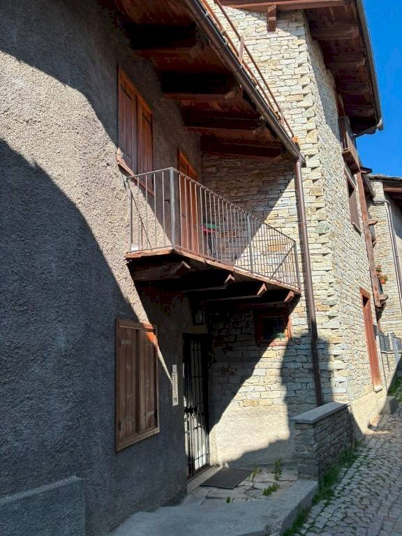appartamento in vendita a Pontechianale in zona Chianale