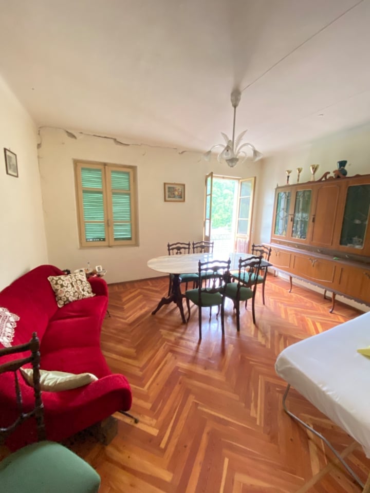 appartamento in vendita a Pradleves