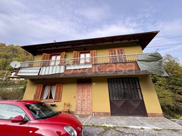 casa indipendente in vendita a Pradleves