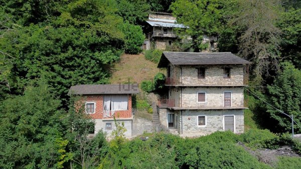 appartamento in vendita a Pradleves