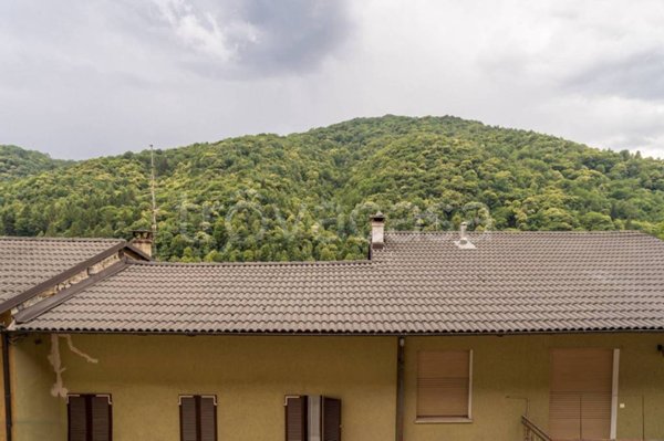 appartamento in vendita a Pradleves