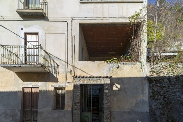 appartamento in vendita a Pradleves