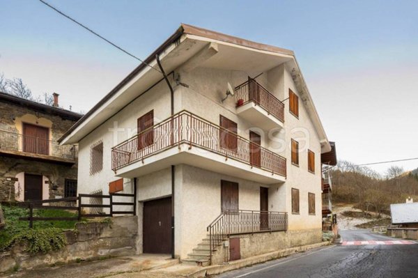 appartamento in vendita a Prazzo in zona Maddalena