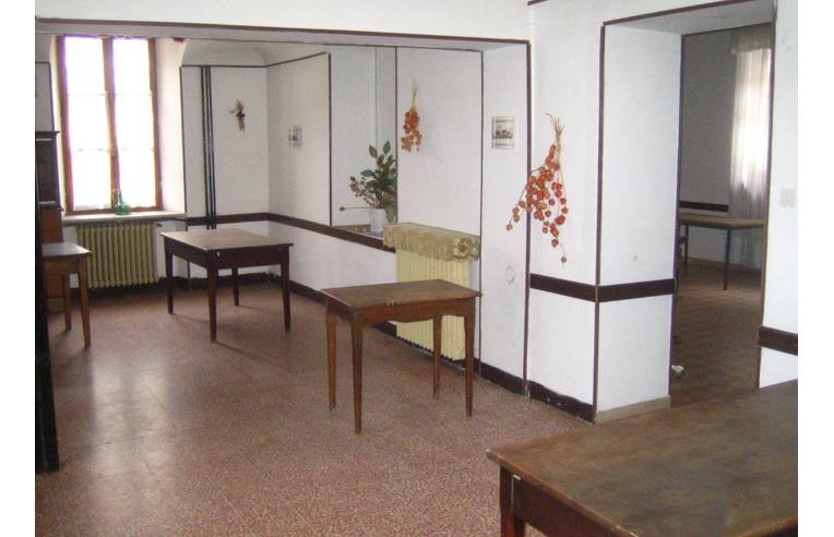 casa indipendente in vendita a Prazzo in zona Prazzo Inferiore