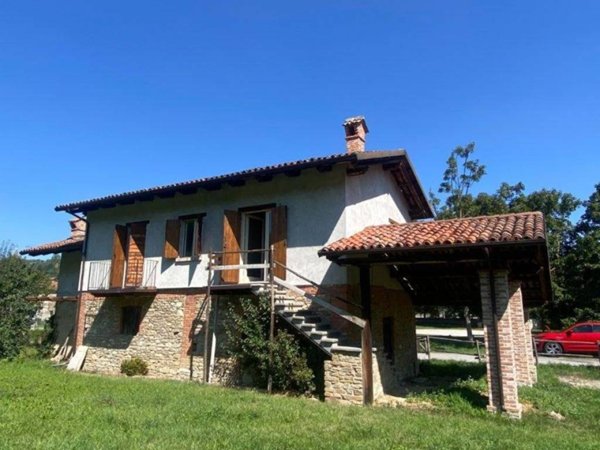 casa indipendente in vendita a Priero