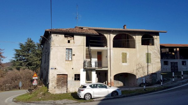 casa indipendente in vendita a Priero