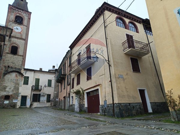 casa semindipendente in vendita a Priero