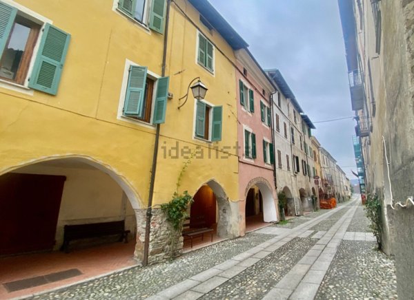 casa indipendente in vendita a Priero