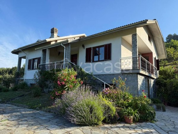 casa indipendente in vendita a Priero