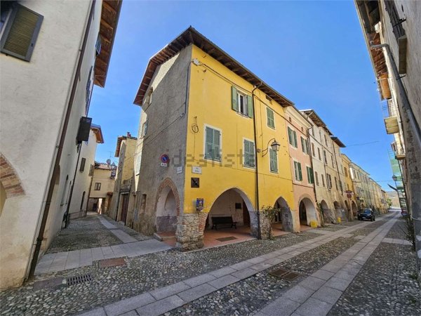 casa indipendente in vendita a Priero