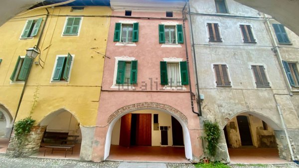 quadrivano in vendita a Priero