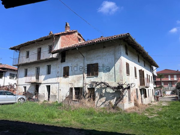 casale in vendita a Priocca