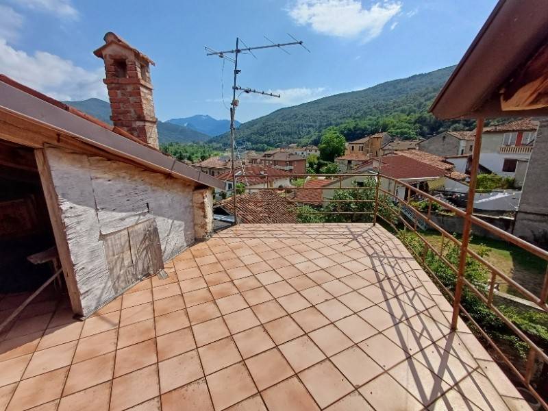 appartamento in vendita a Priola in zona Pievetta