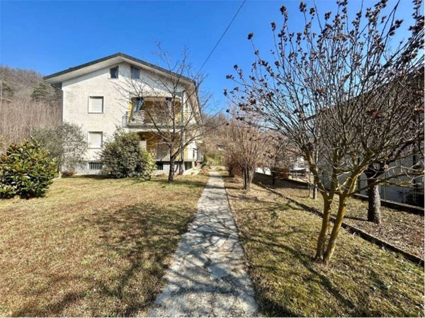 casa indipendente in vendita a Priola in zona Pievetta