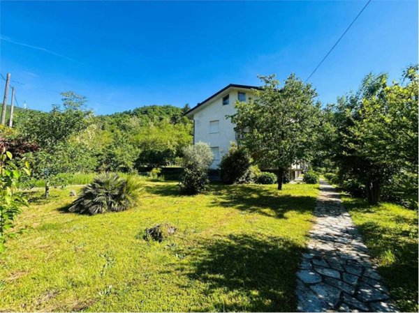 casa indipendente in vendita a Priola in zona Pievetta