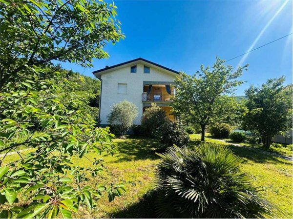 casa indipendente in vendita a Priola in zona Pievetta