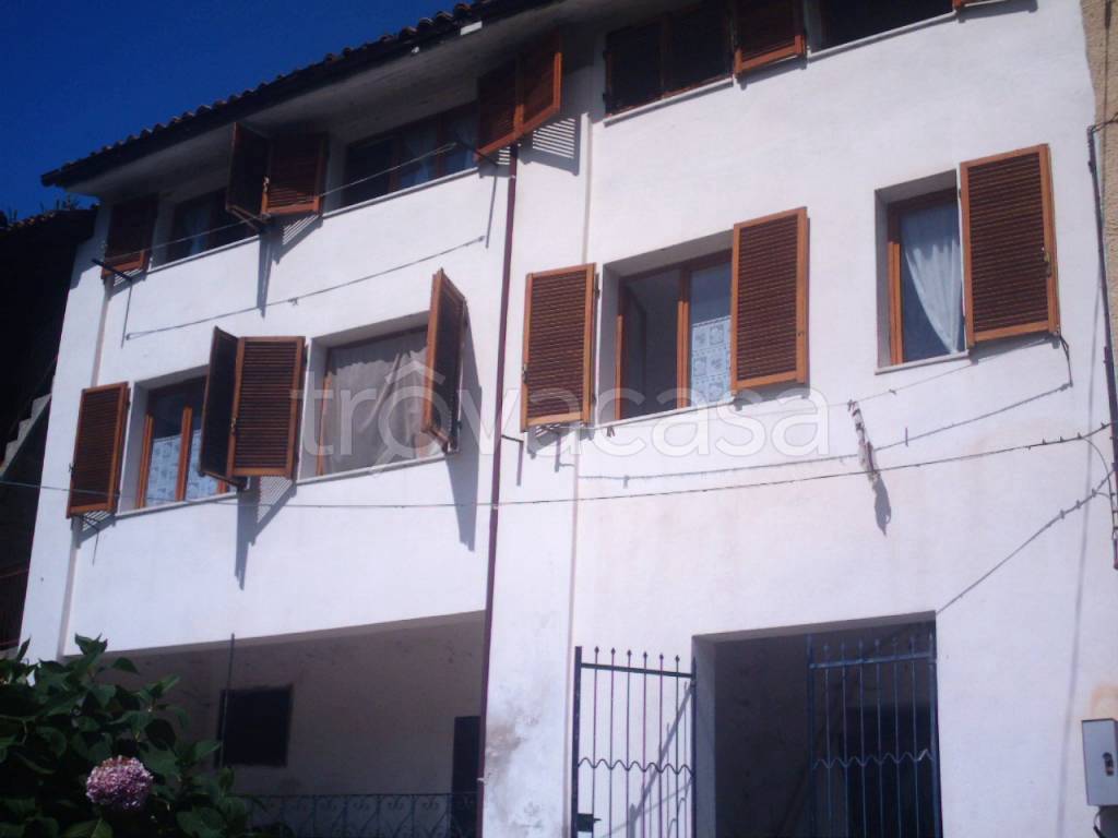 casa indipendente in vendita a Priola in zona Casario