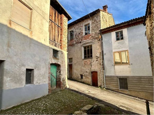 casa indipendente in vendita a Priola in zona Casario