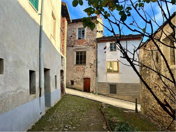 casa indipendente in vendita a Priola in zona Casario