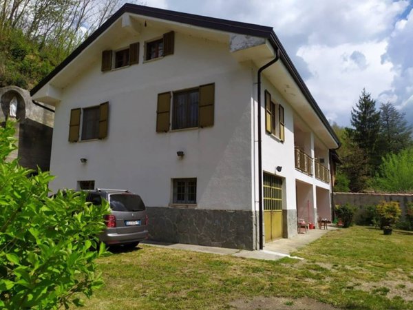 casa indipendente in vendita a Priola
