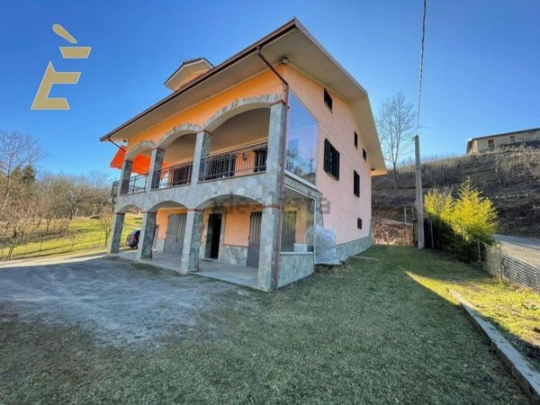 casa indipendente in vendita a Priola