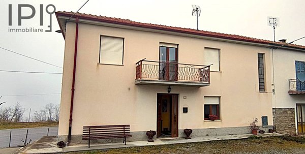 casa semindipendente in vendita a Prunetto